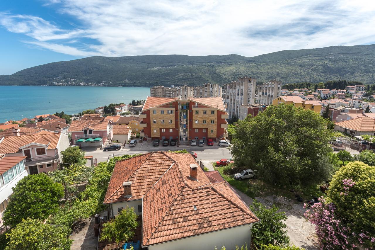 Adriana Apartments Herceg Novi Exterior photo